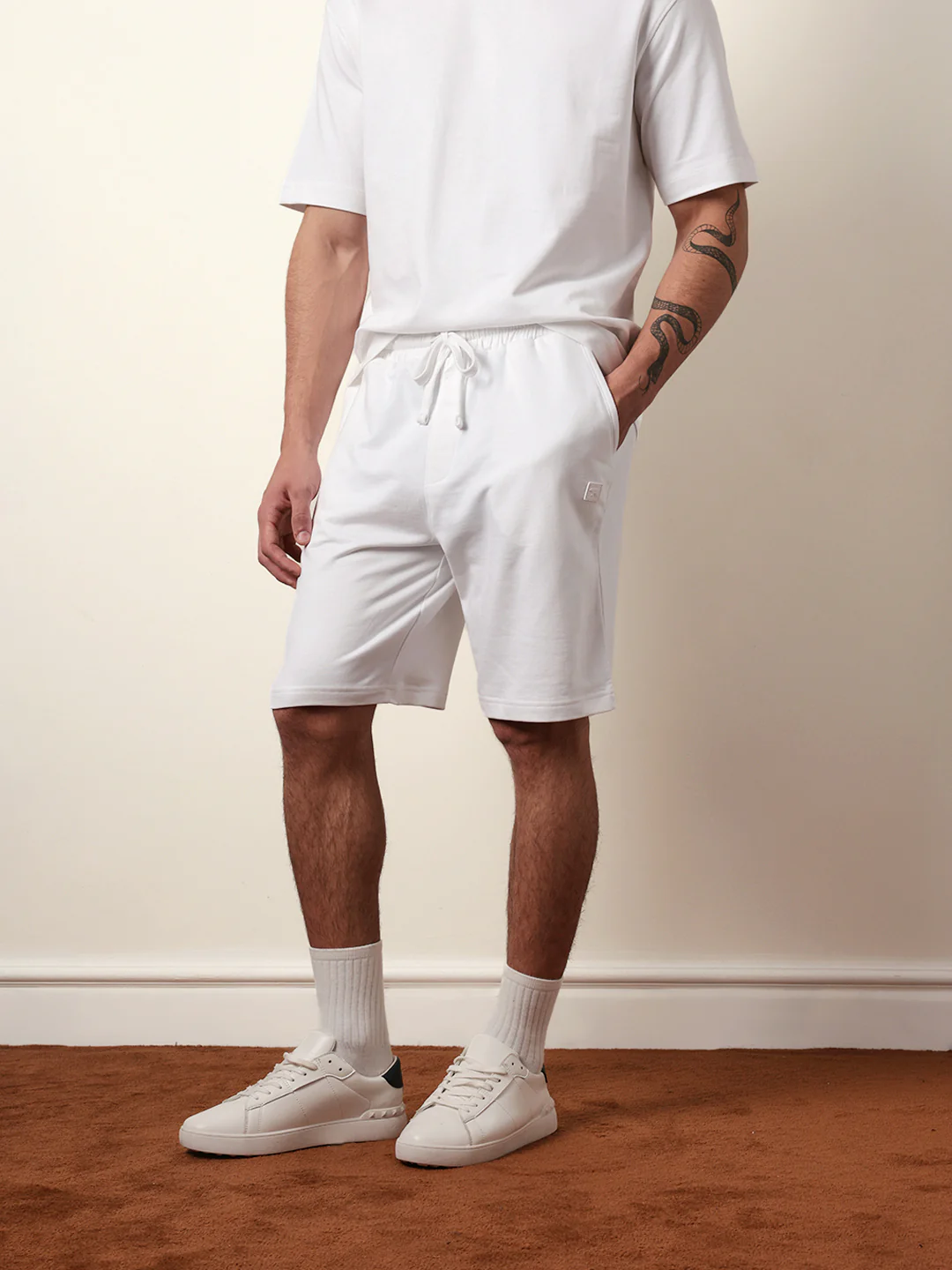 AVORIA-WH - Image 4