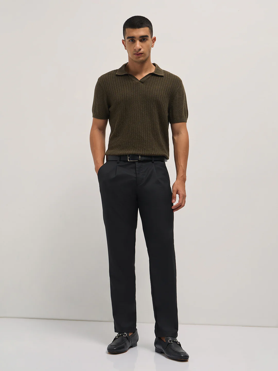 LEVI - Image 4