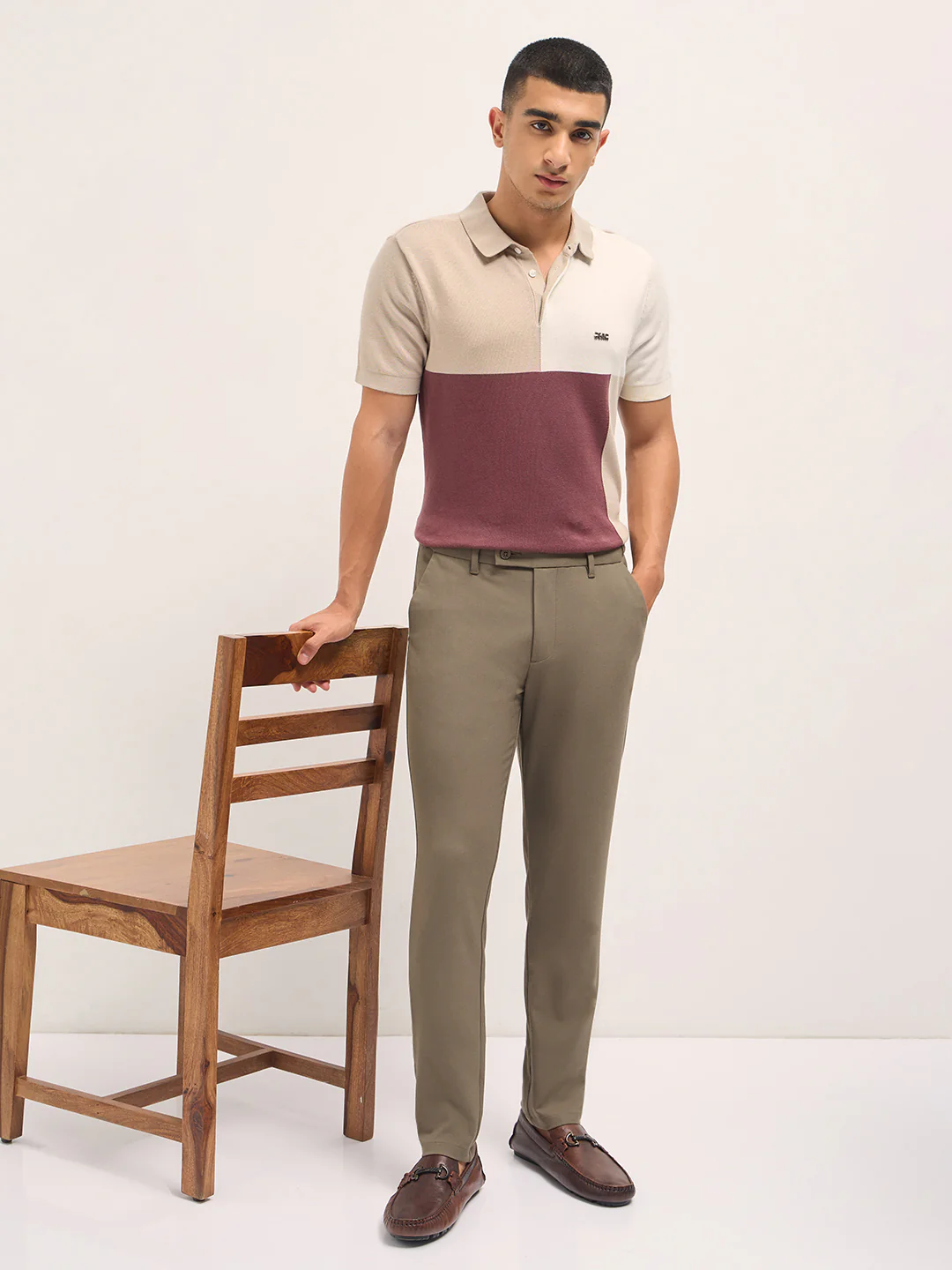 YOUNG - Image 4